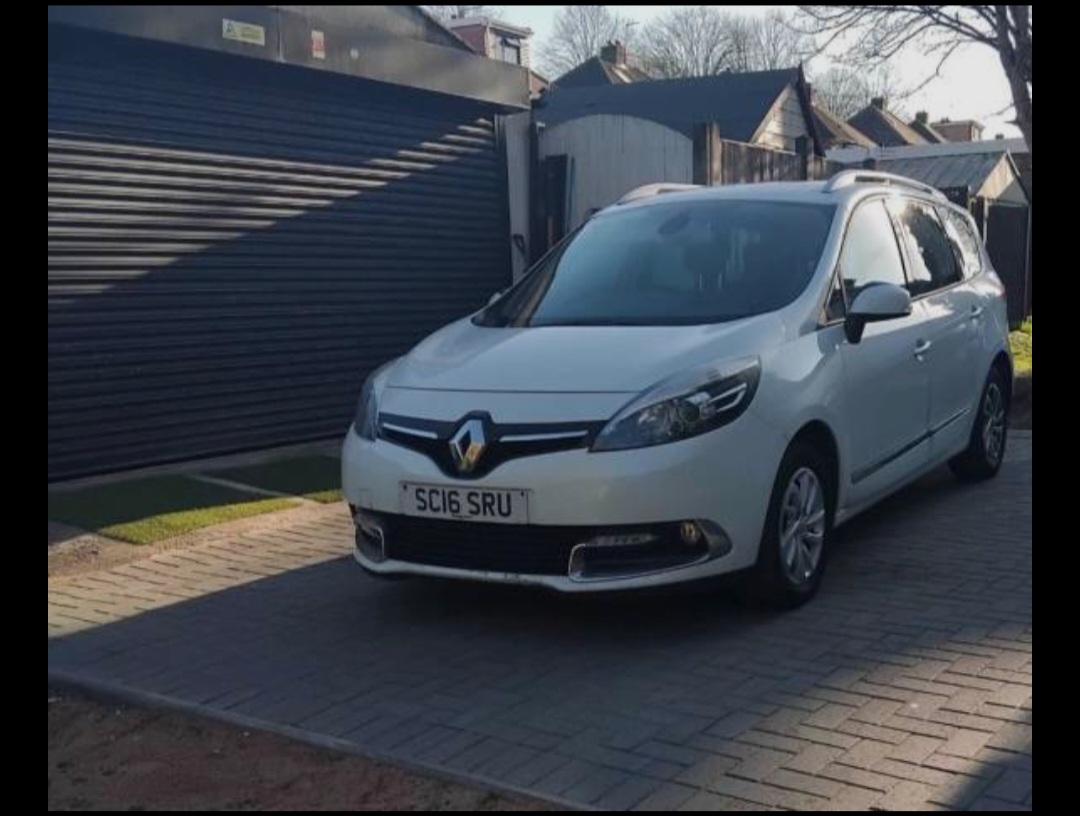 RENAULT Scenic 2016