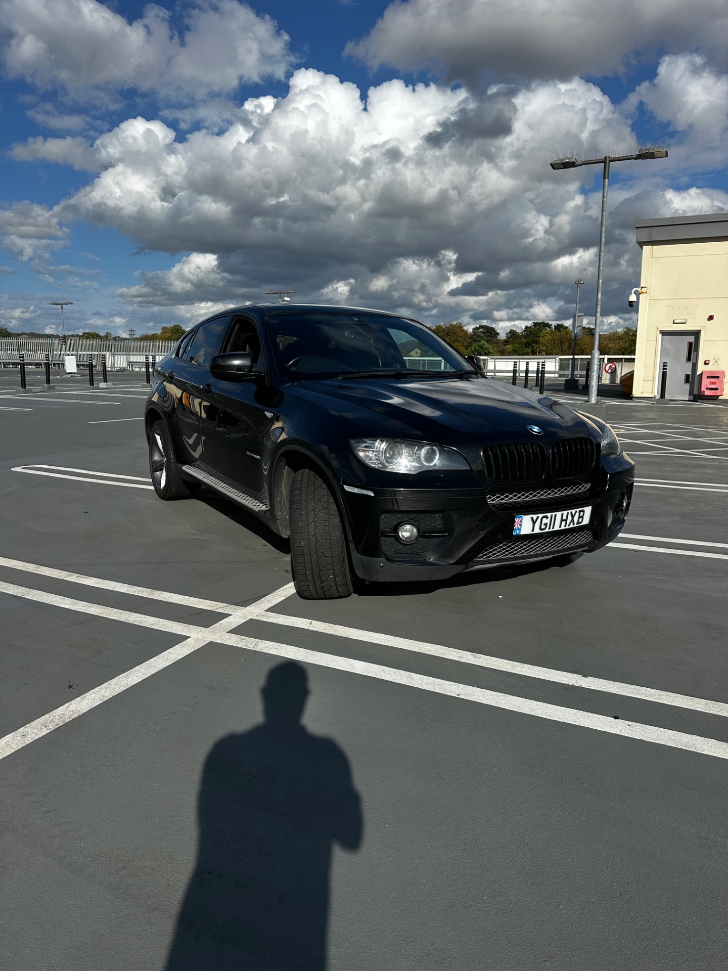 BMW X6 2011 — image 2