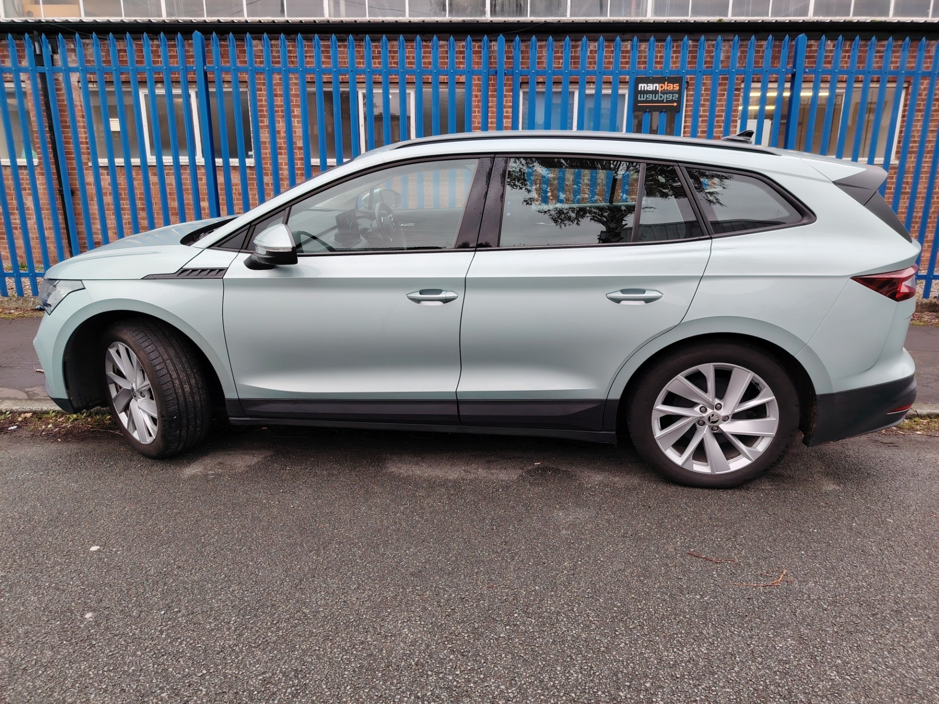 SKODA ENYAQ IV 60 NAV SUITE 2021 — image 2