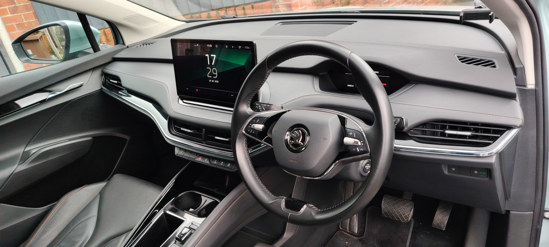 SKODA ENYAQ IV 60 NAV SUITE 2021 — image 7