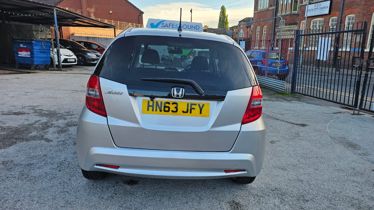 Honda JAZZ 2013 — image 5