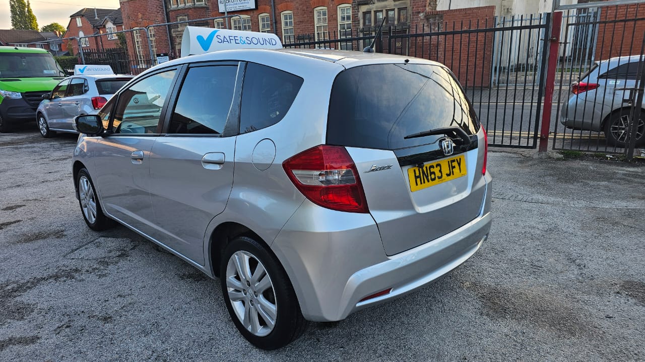 Honda JAZZ 2013 — image 6
