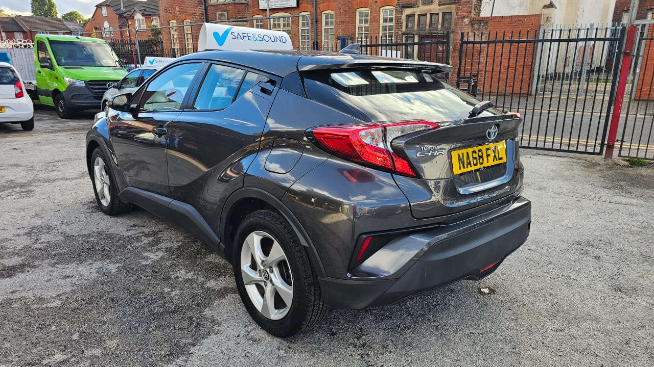 Toyota C-HR 2018 — image 6