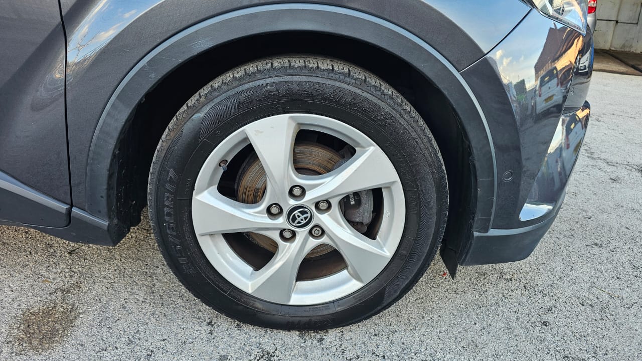 Toyota C-HR 2018 — image 9