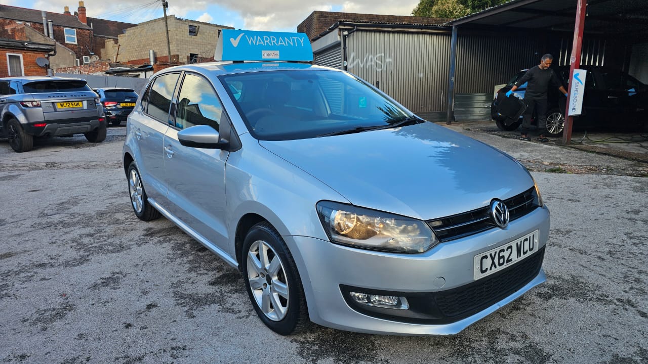 Volkswagen POLO 2012 — image 2
