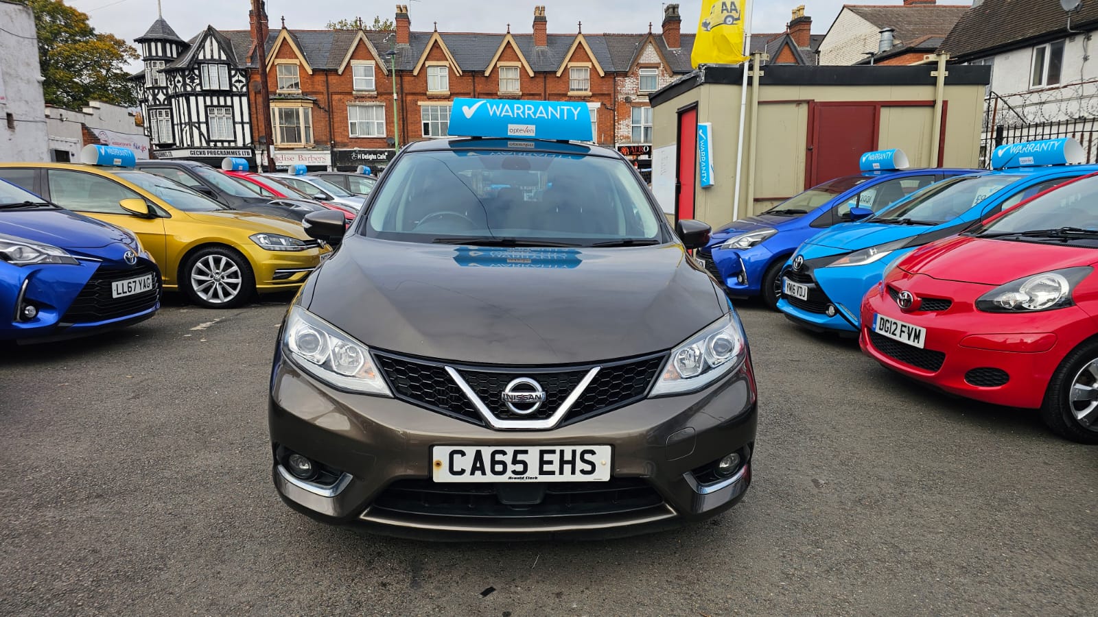 Nissan PULSAR 2015