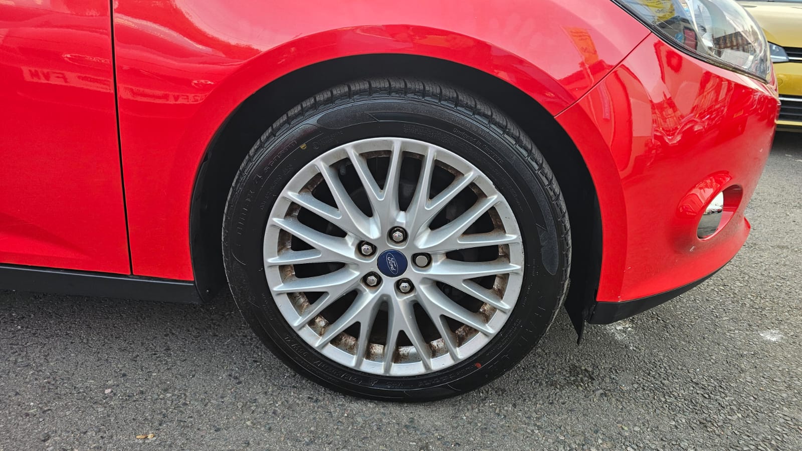 Ford FOCUS 2014 — image 9