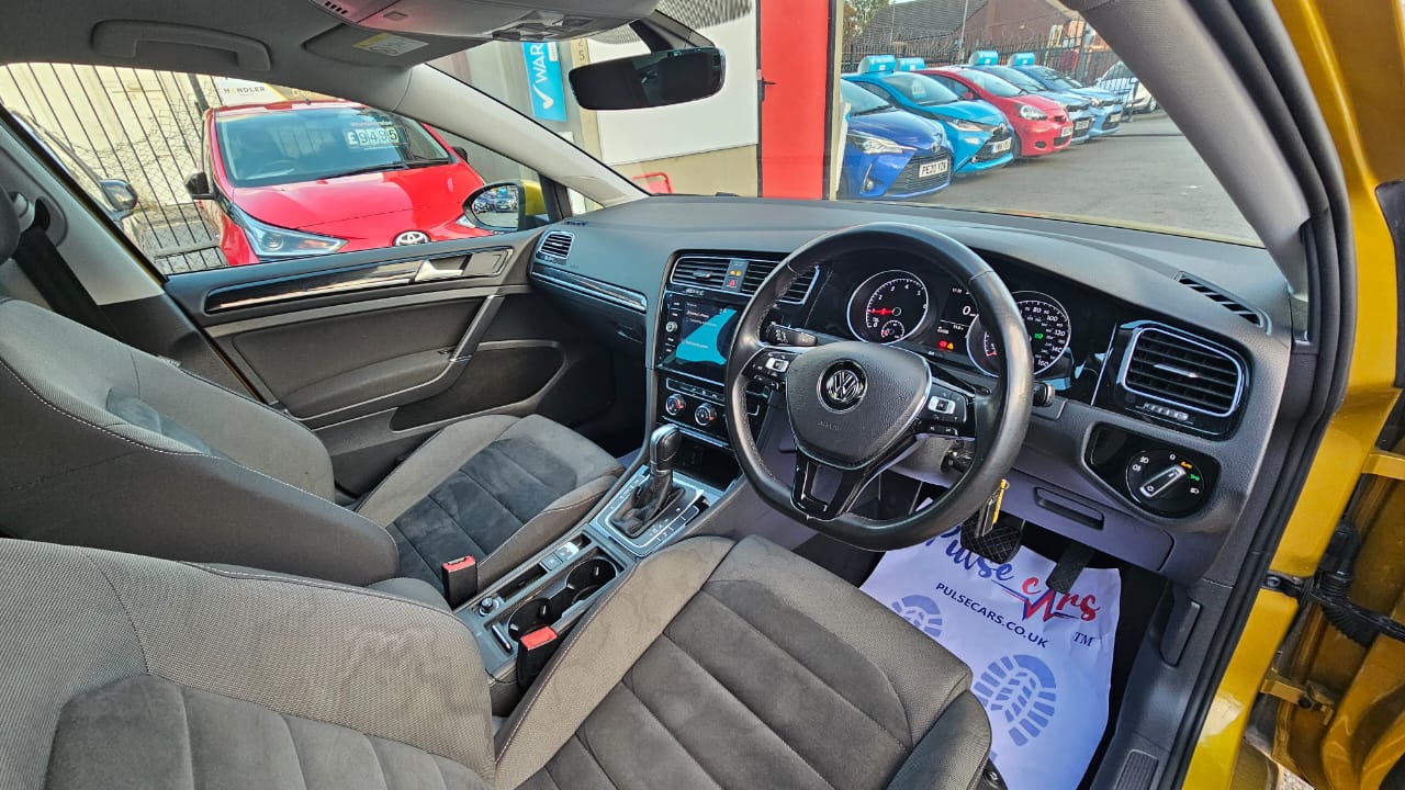 Volkswagen GOLF 2018 — image 21