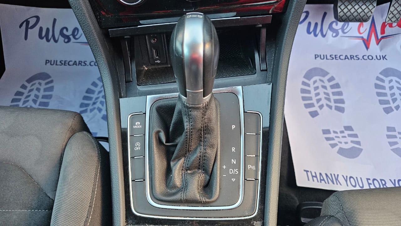 Volkswagen GOLF 2018 — image 27