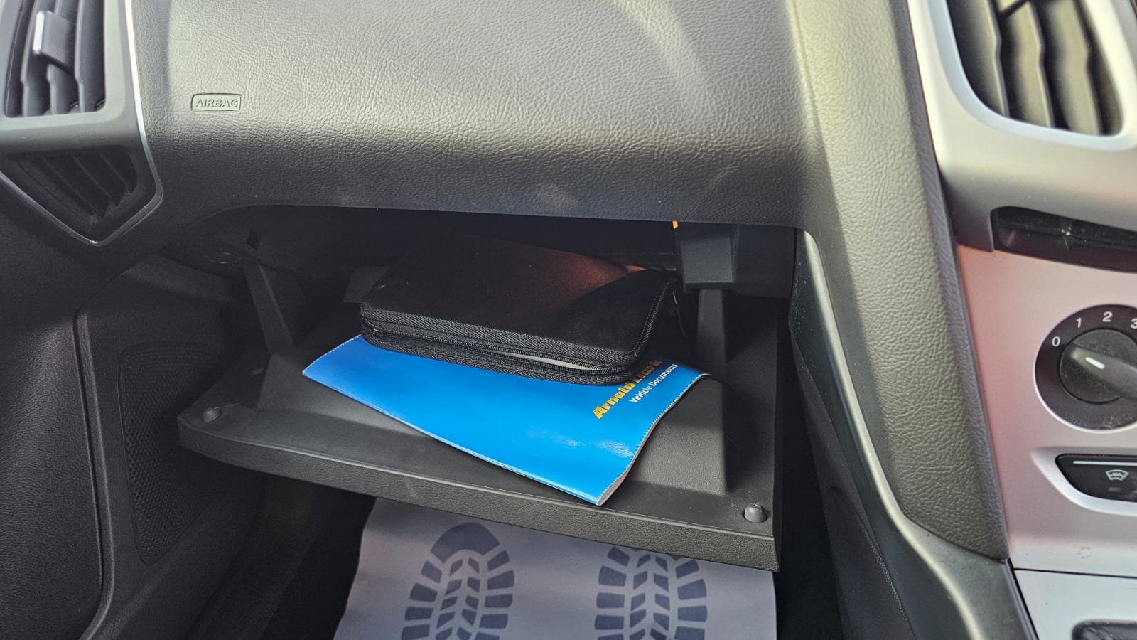 Ford FOCUS 2014 — image 17