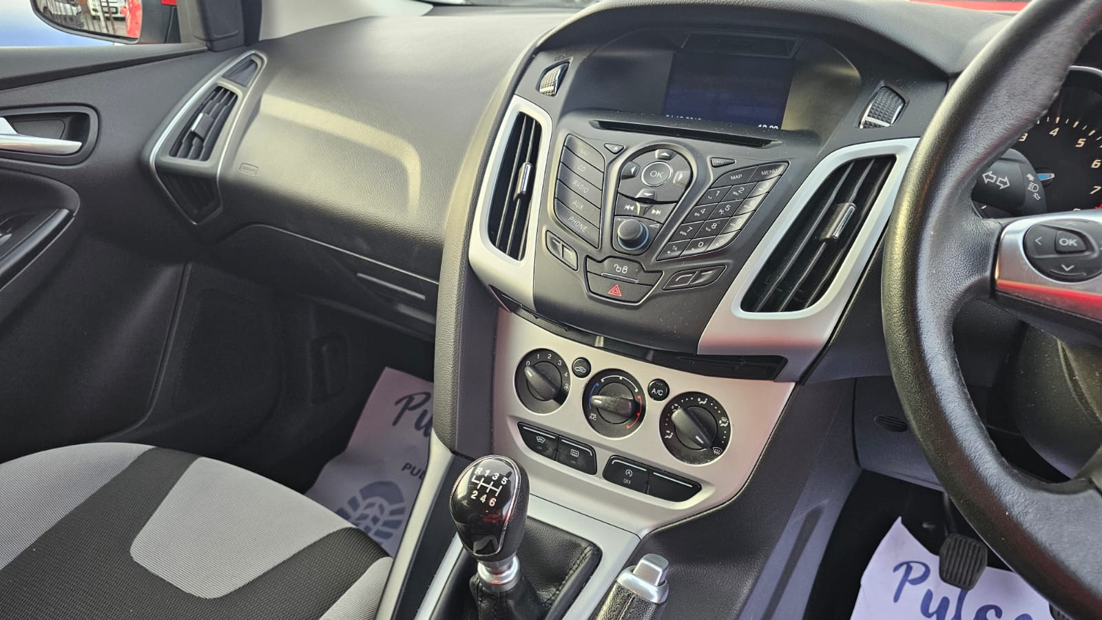 Ford FOCUS 2014 — image 18