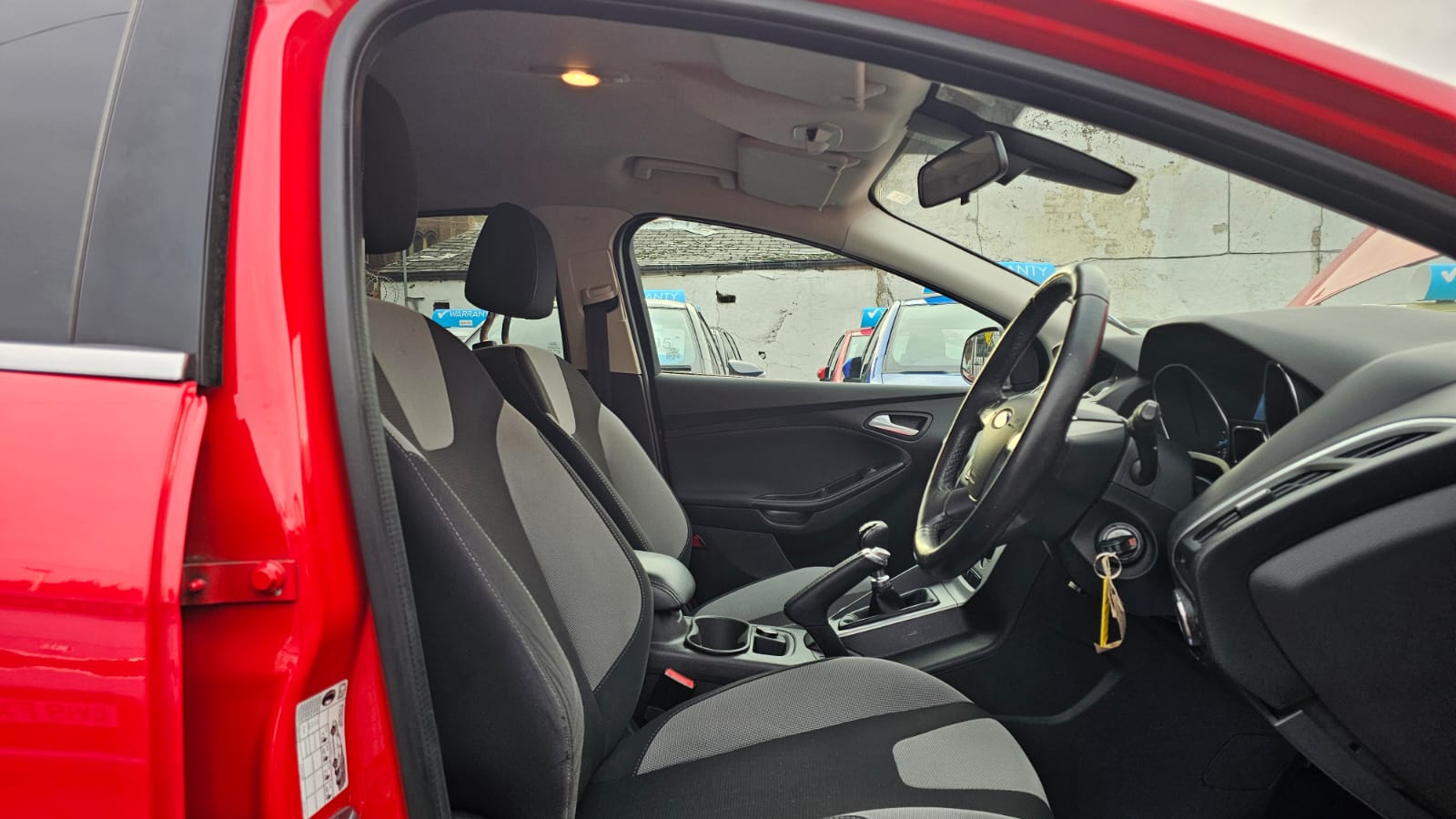 Ford FOCUS 2014 — image 29