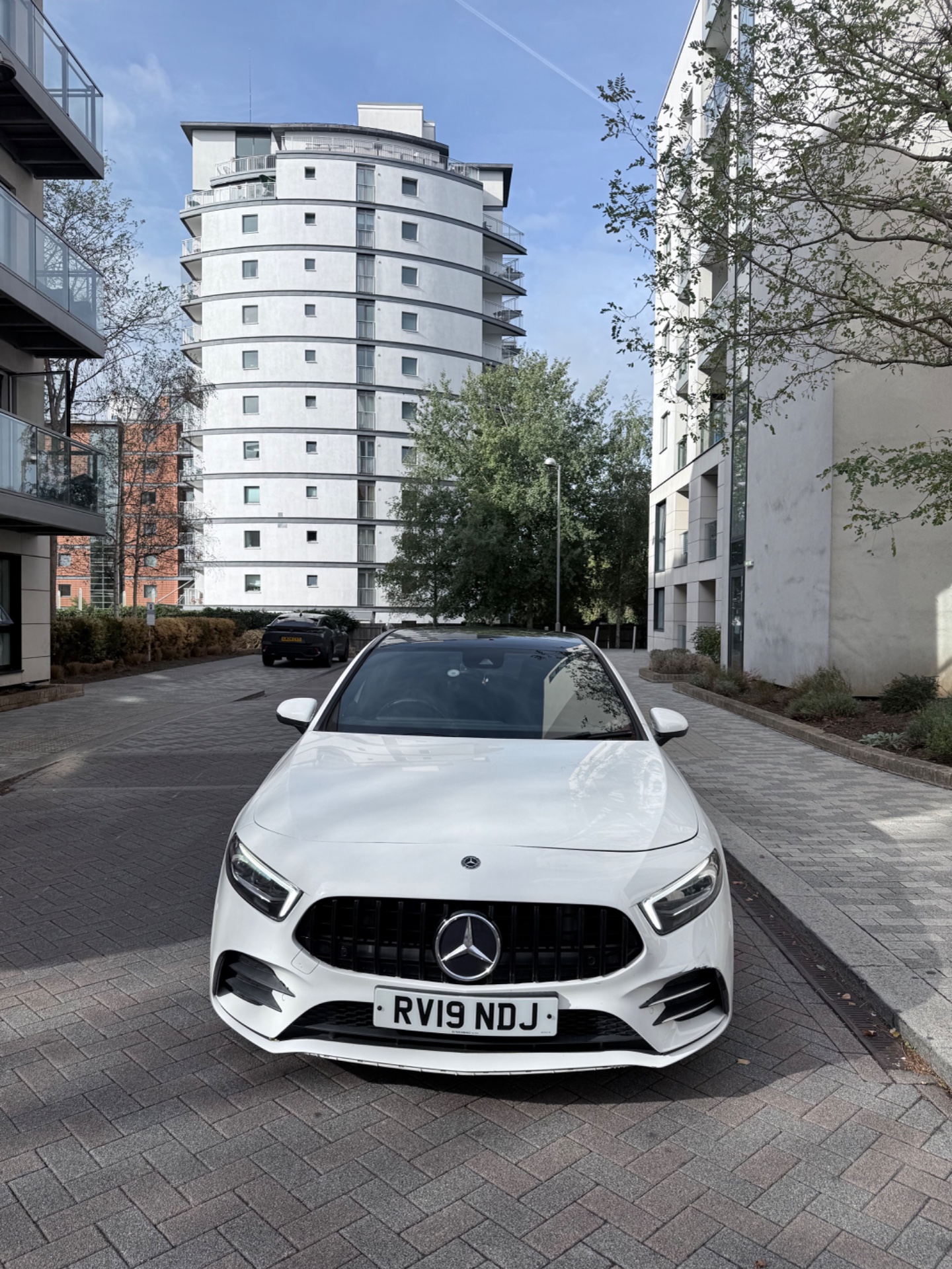 MERCEDES-BENZ AMG A35 4matic premium pro 2019